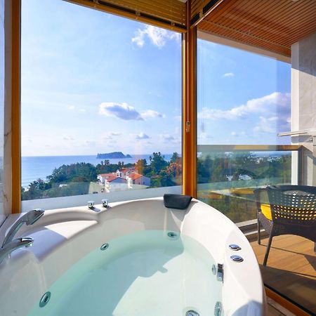 Goldone Hotel & Suites Seogwipo Ngoại thất bức ảnh