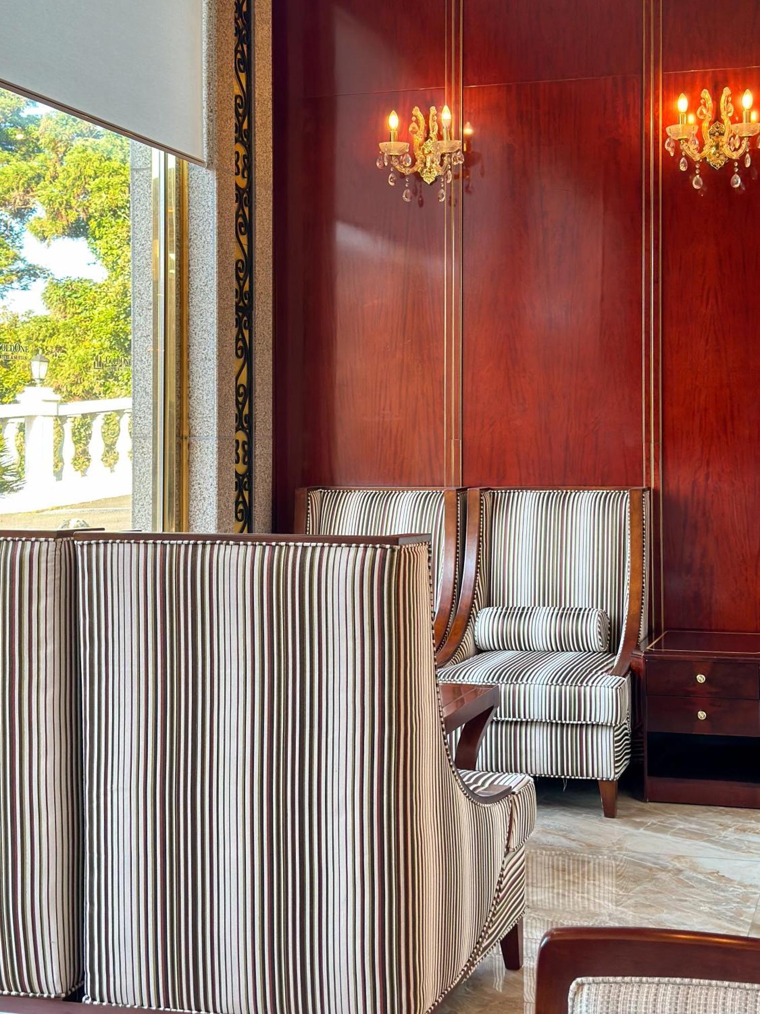 Goldone Hotel & Suites Seogwipo Ngoại thất bức ảnh