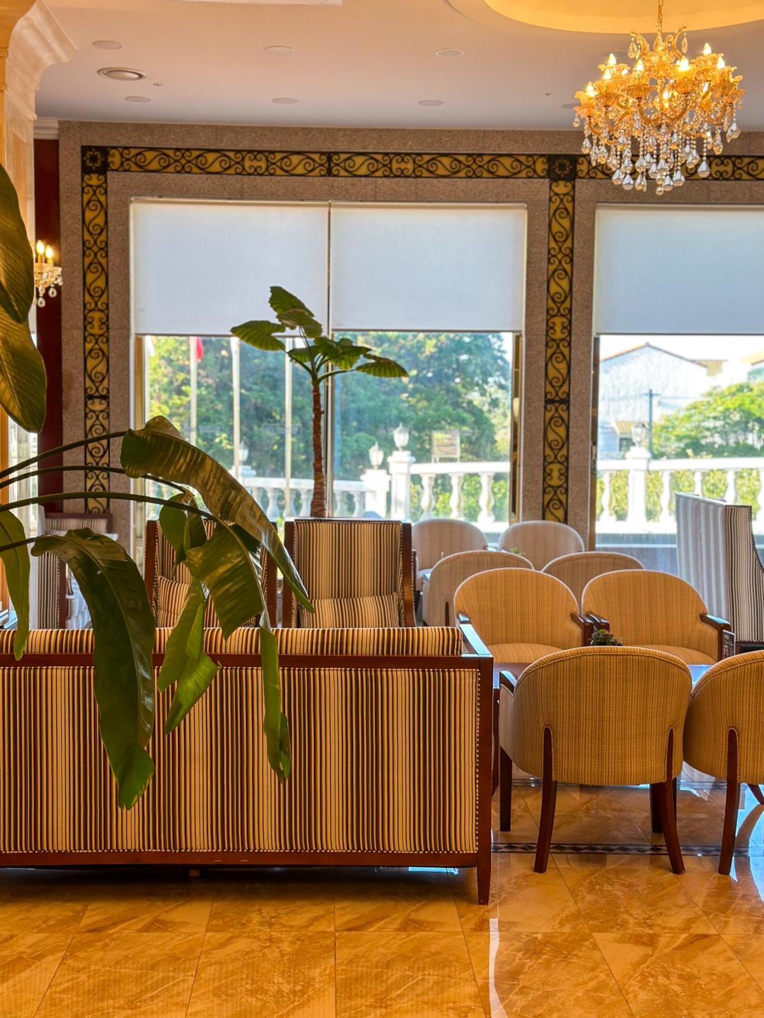 Goldone Hotel & Suites Seogwipo Ngoại thất bức ảnh