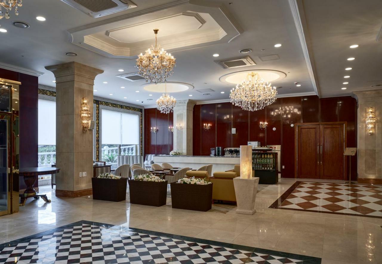 Goldone Hotel & Suites Seogwipo Ngoại thất bức ảnh