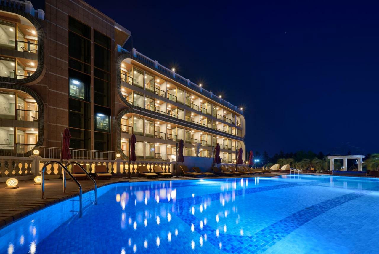 Goldone Hotel & Suites Seogwipo Ngoại thất bức ảnh