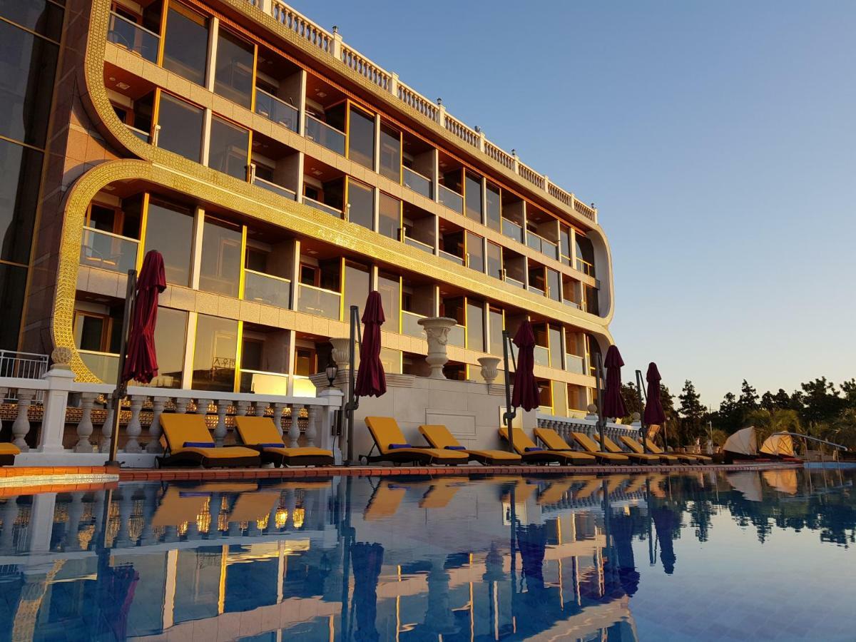 Goldone Hotel & Suites Seogwipo Ngoại thất bức ảnh